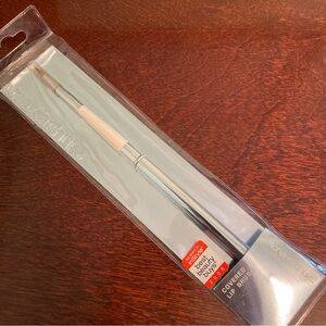 Sonia Kashuk Covered Lip Brush - Silver and White New